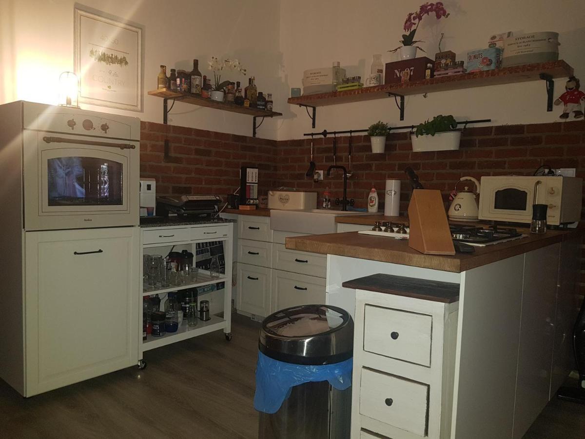 شقة Apartman كارلوفي فاري المظهر الخارجي الصورة